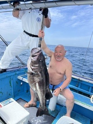 イシナギ