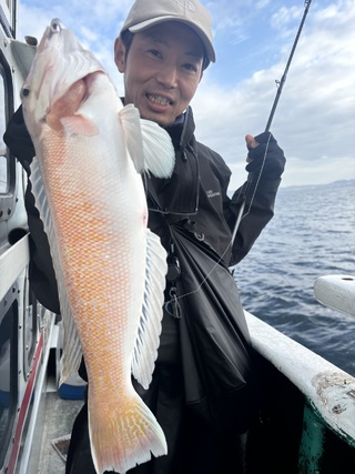 シロアマダイ