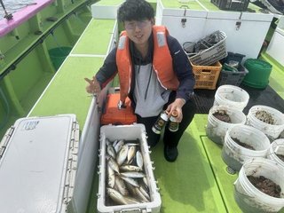 マアジ