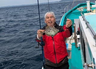 シロアマダイ