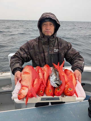 キンメダイ