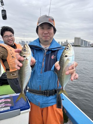 マアジ
