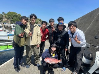 ハナダイ