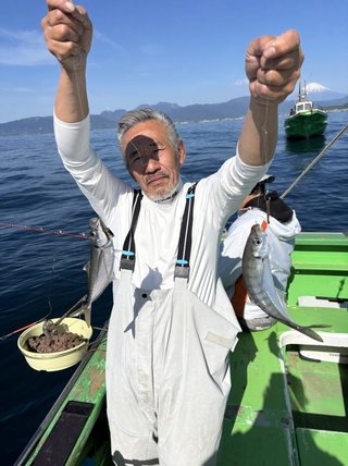 アジ