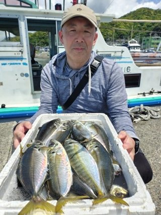 アジ