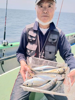 アジ