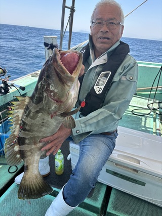アラ