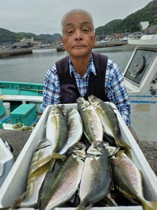 アジ