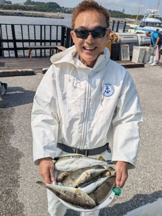 ショウサイフグ