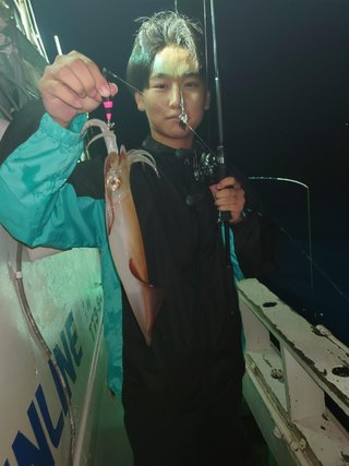 シロイカ