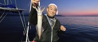 アカイカ