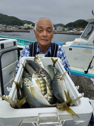 アジ