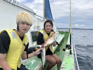 シロアマダイ