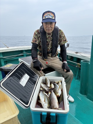 イサギ