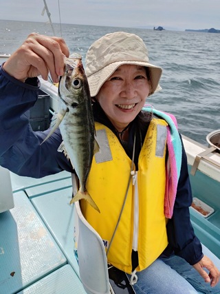アジ