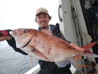 マダイ