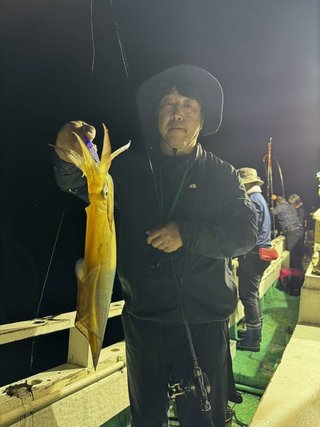 シロイカ