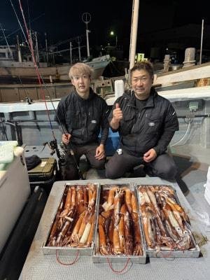 アカイカ