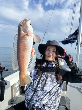シロアマダイ