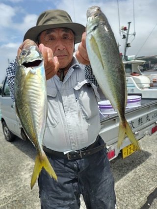 アジ