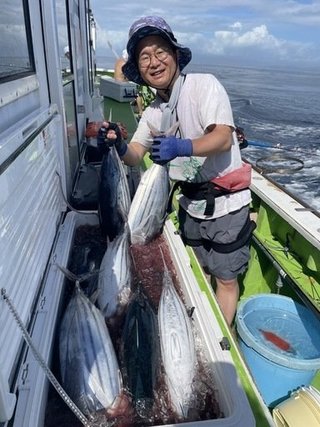 ホンガツオ