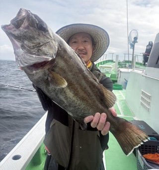 イシナギ