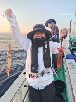 シロイカ