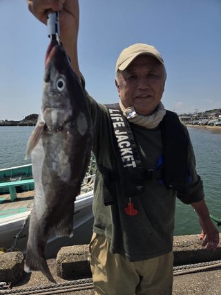 アラ