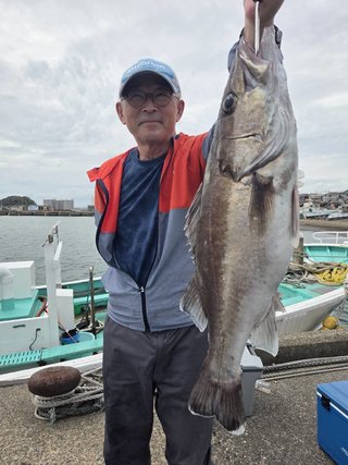 アラ