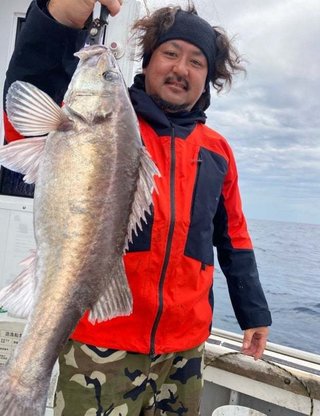 アラ