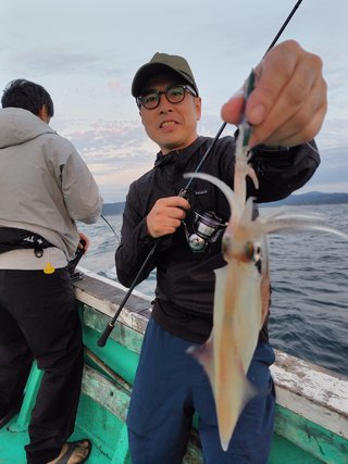 シロイカ