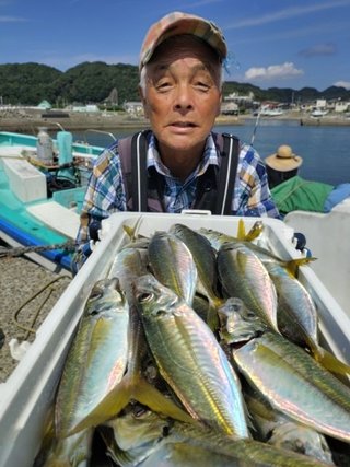 アジ
