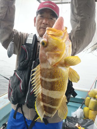 ハタ