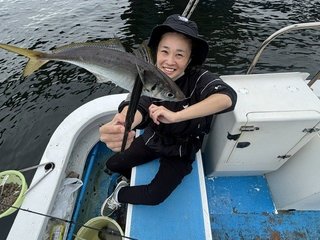 マアジ