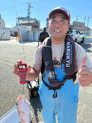 シロアマダイ