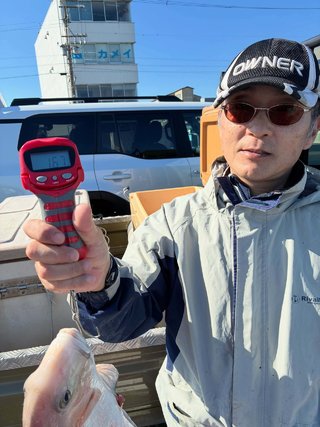 シロアマダイ
