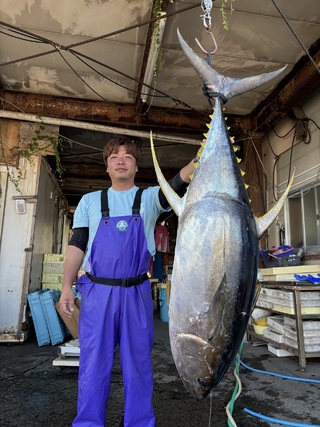 マグロ
