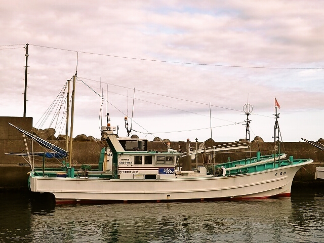 作栄丸（勝浦市／浜行川港）